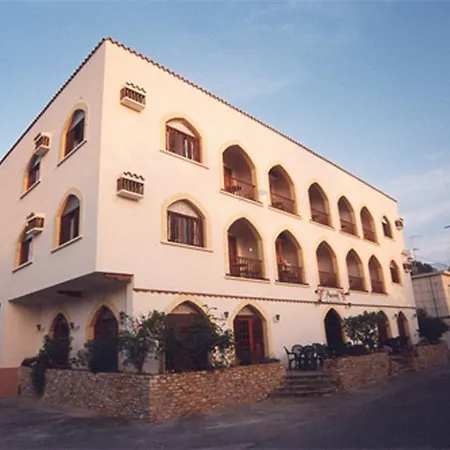 Otel Averof